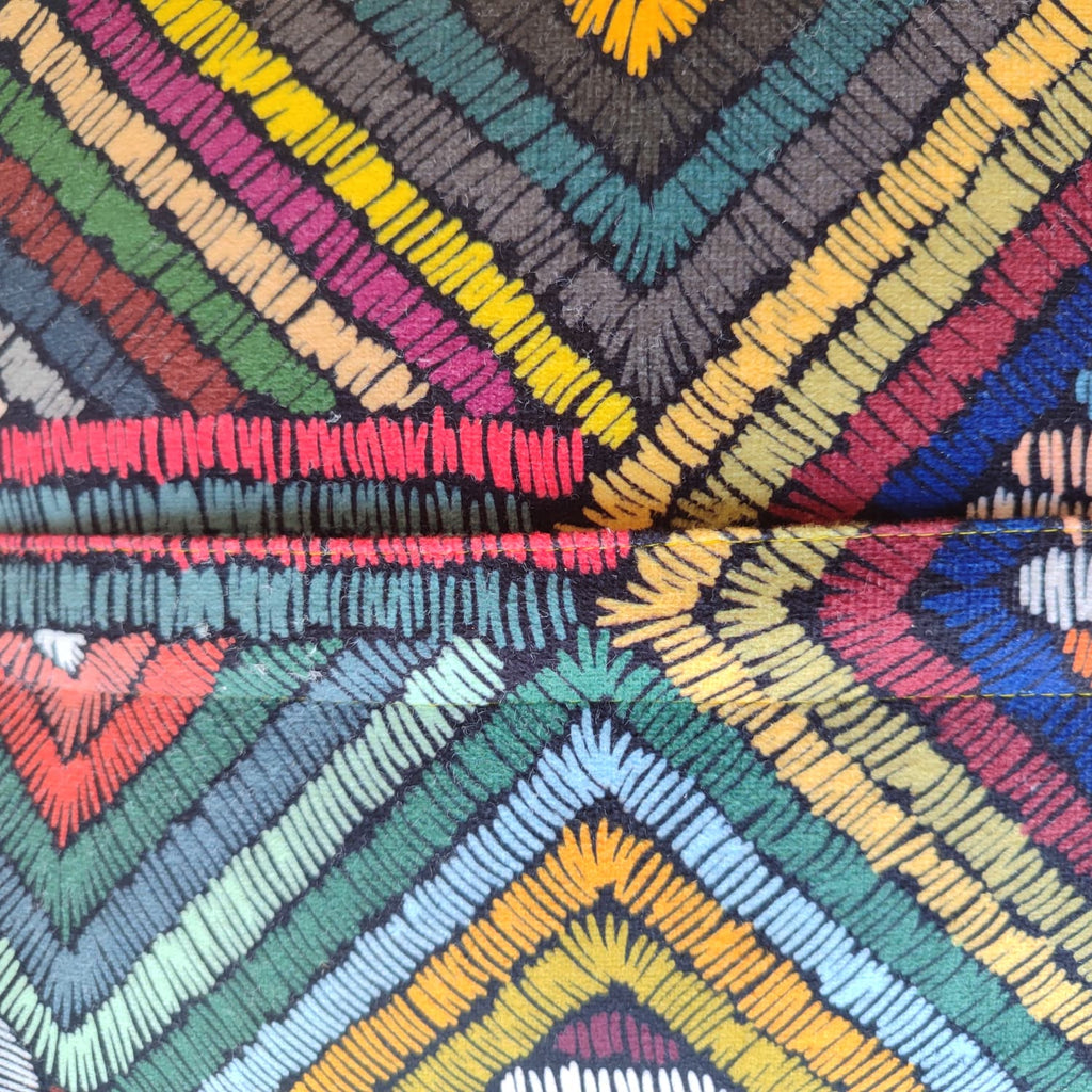 Etnik Desenli Dekoratif Kırlent Kılıfı – 40x40 cm