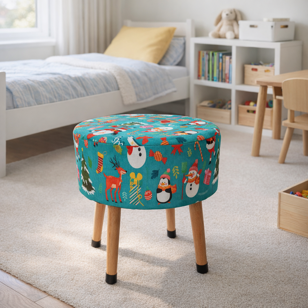 Yılbaşı Temalı Çocuk Odası Pufu – Eğlenceli, Renkli, Ahşap Ayaklı
