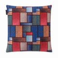 USTAAGAC El Yapımı Yamalı Geometrik Patchwork Desenli Neşeli Dekoratif Kırlent Kılıfı – 40x40 cm